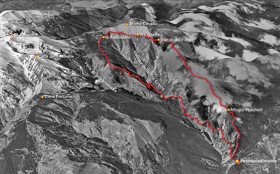 tracciato escursione da pennapiedimonte per il vallone delle tre grotte - parco nazionale della majella